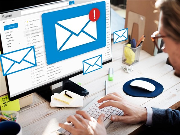 COS’ È  L’EMAIL MARKETING?